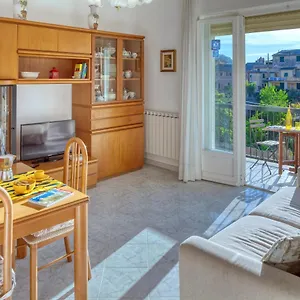 Elena House Appartement