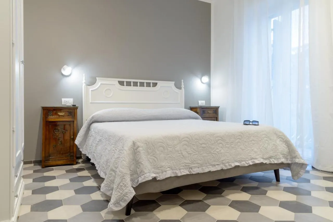 Pavian Hotel Levanto