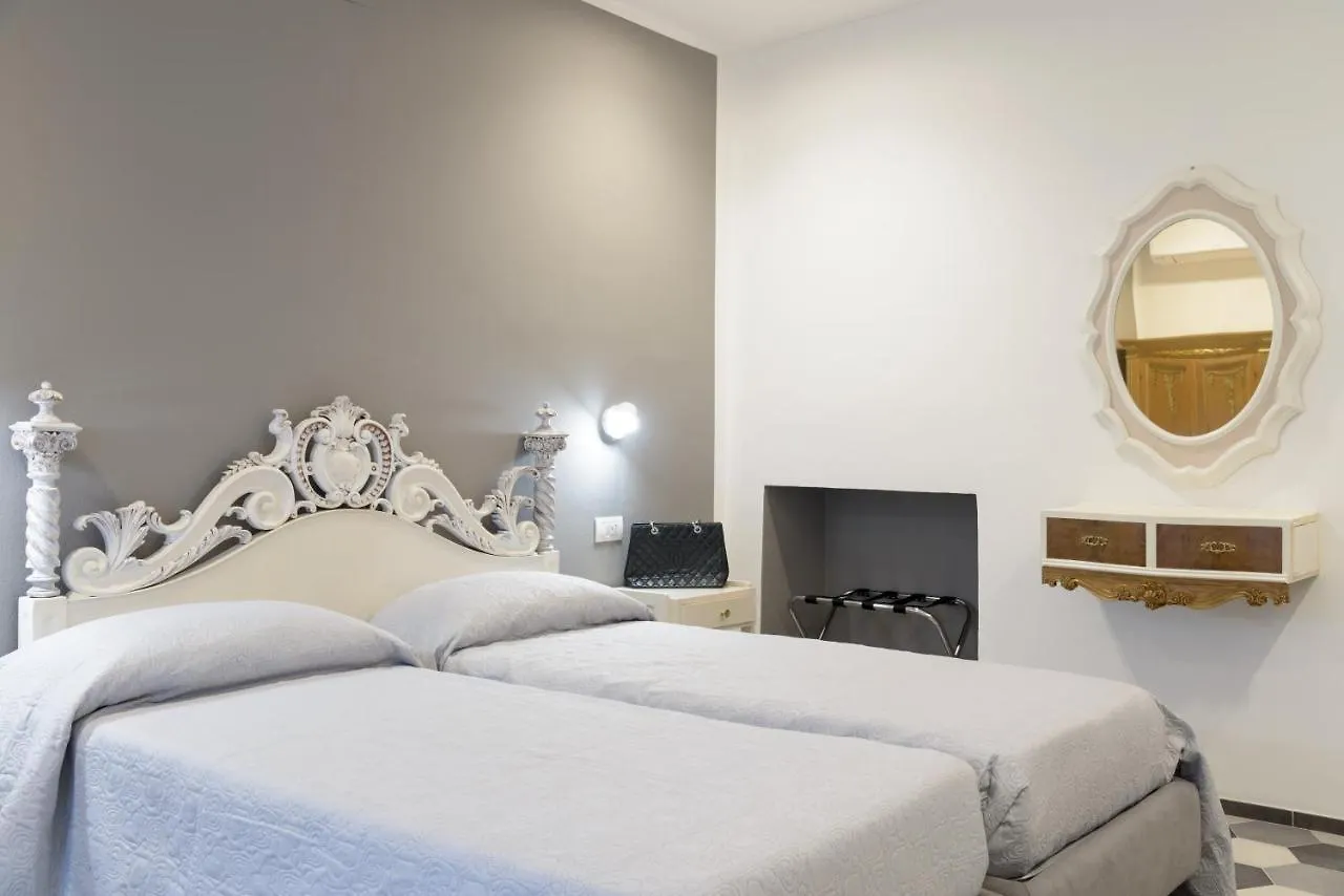 Pavian Hotel Levanto 0*,  Italy